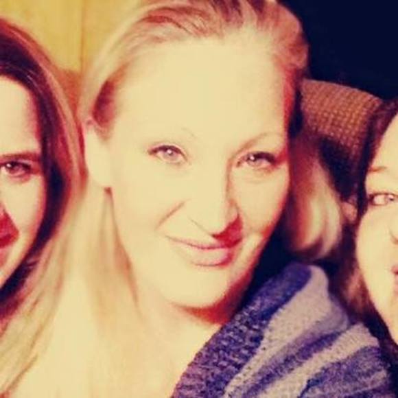 Meet your Posher, Sandra - Picture 1 of 1